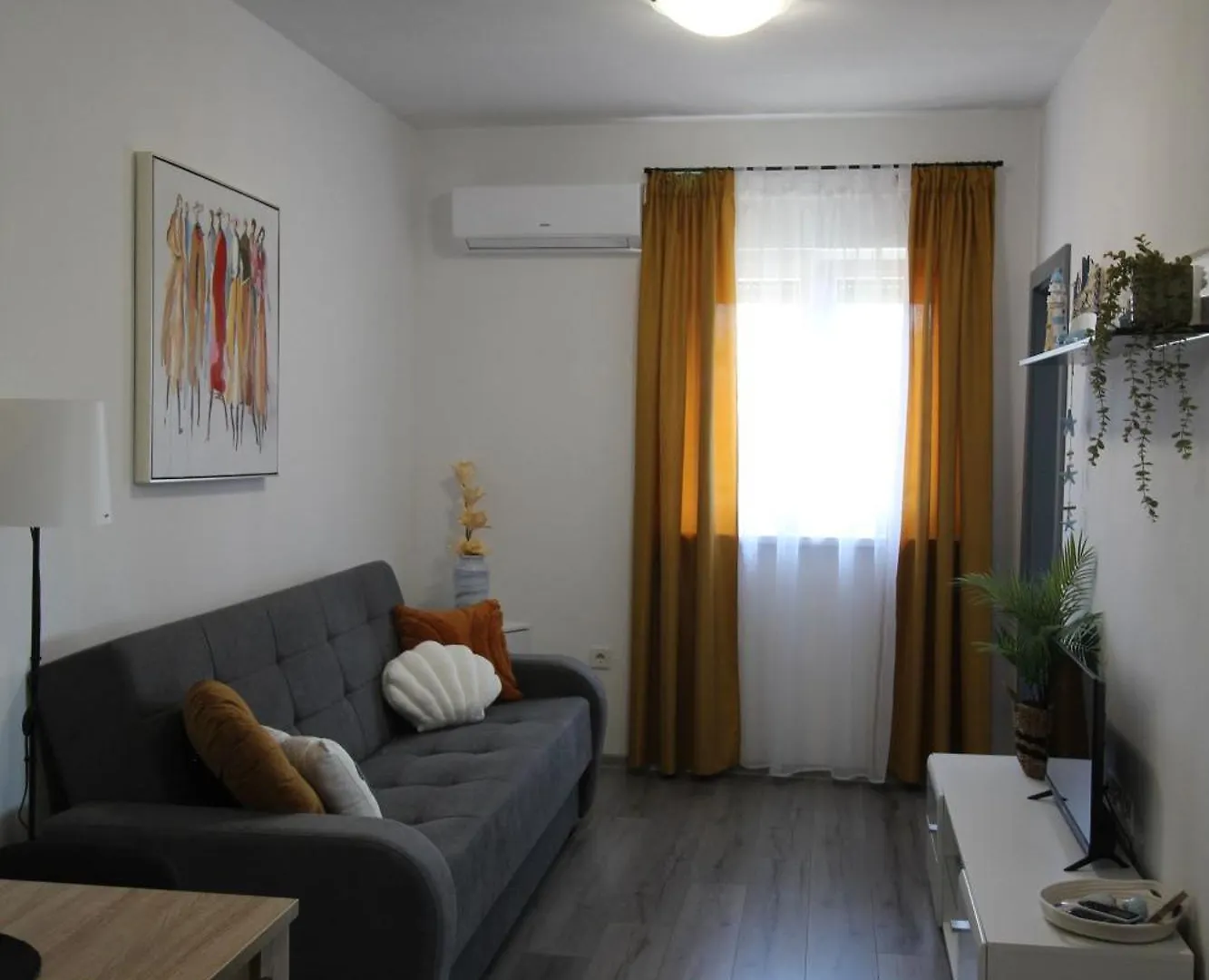 Mell'S Apartments - Yellow بولا 0*,  كرواتيا